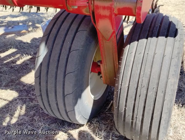 image for item DN6382 2012 Sunflower 3612  sweep plow