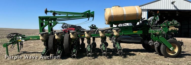 image for item DN6383 2020 Great Plains PL5700  no-till planter