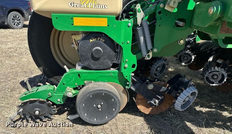 image for item DN6383 2020 Great Plains PL5700  no-till planter