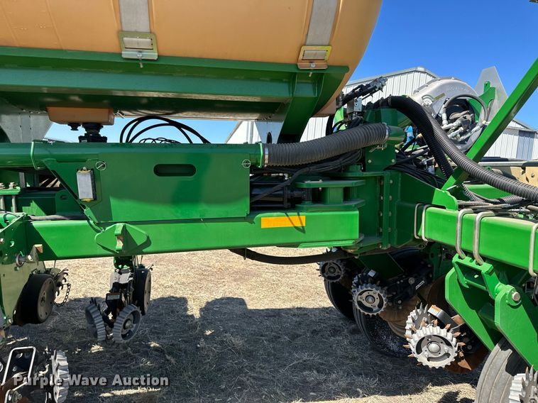 image for item DN6383 2020 Great Plains PL5700  no-till planter