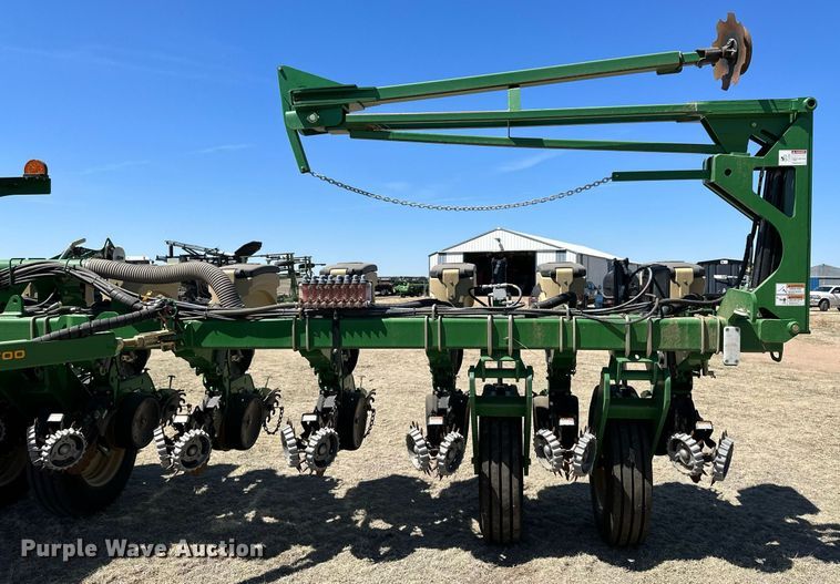 image for item DN6383 2020 Great Plains PL5700  no-till planter