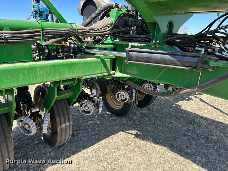 image for item DN6383 2020 Great Plains PL5700  no-till planter