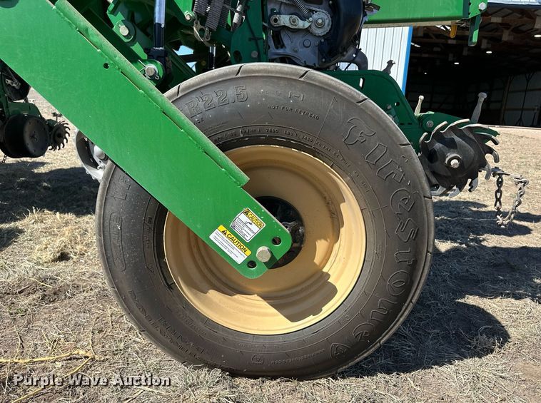 image for item DN6383 2020 Great Plains PL5700  no-till planter