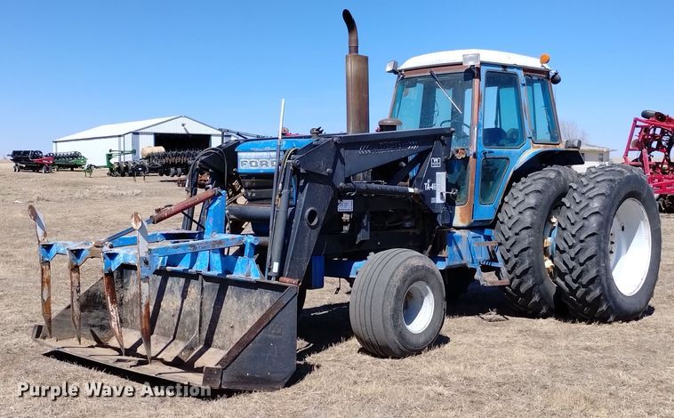image for item DN6384 1980 Ford TW30  tractor