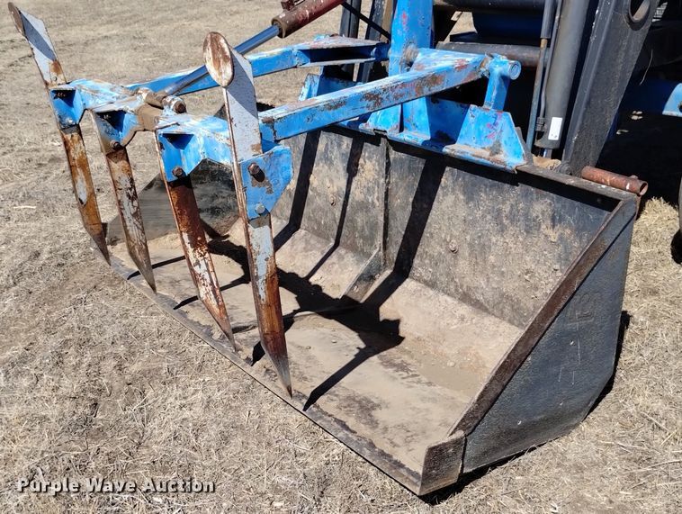 image for item DN6384 1980 Ford TW30  tractor