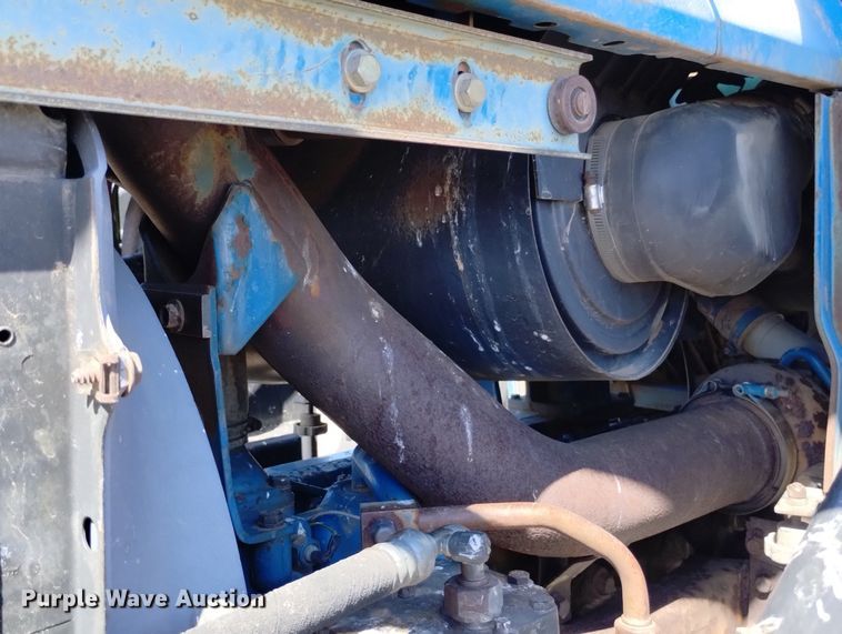 image for item DN6384 1980 Ford TW30  tractor