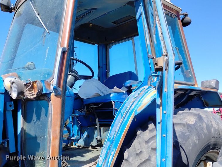 image for item DN6384 1980 Ford TW30  tractor