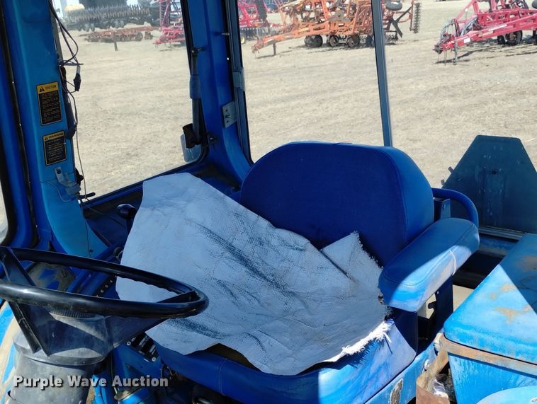 image for item DN6384 1980 Ford TW30  tractor