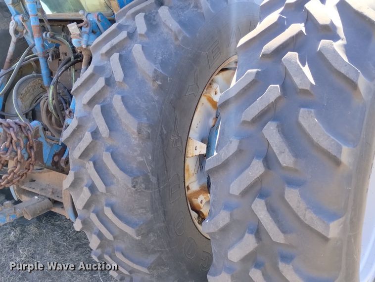 image for item DN6384 1980 Ford TW30  tractor