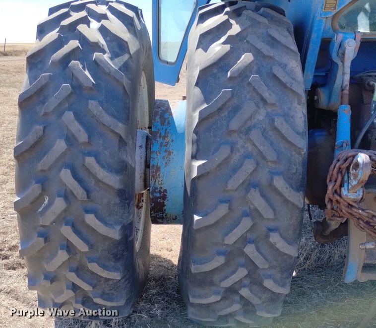 image for item DN6384 1980 Ford TW30  tractor