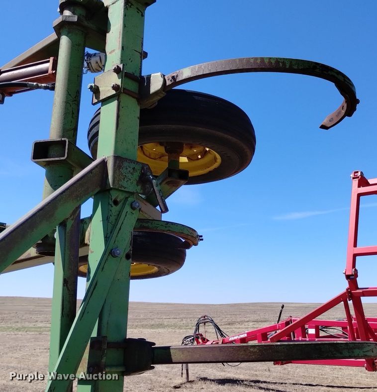 image for item DN6385 John Deere 1600  chisel