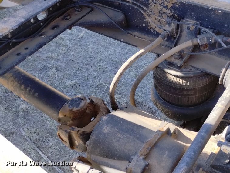 image for item DN6386 1994 Kenworth T800  grain truck