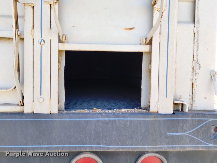 image for item DN6386 1994 Kenworth T800  grain truck