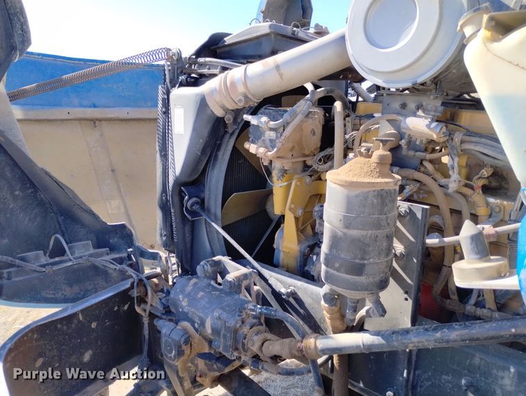 image for item DN6386 1994 Kenworth T800  grain truck