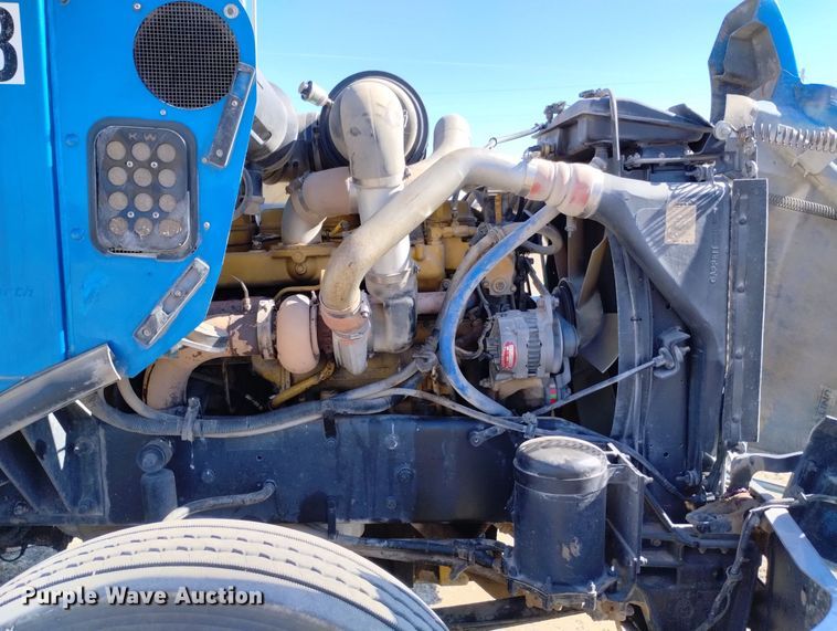 image for item DN6386 1994 Kenworth T800  grain truck