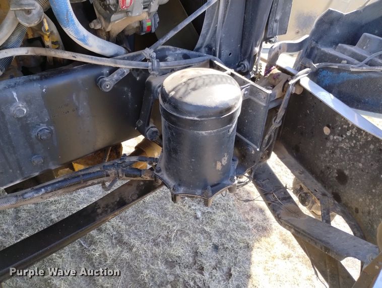 image for item DN6386 1994 Kenworth T800  grain truck