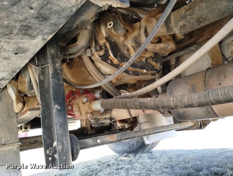 image for item DN6386 1994 Kenworth T800  grain truck