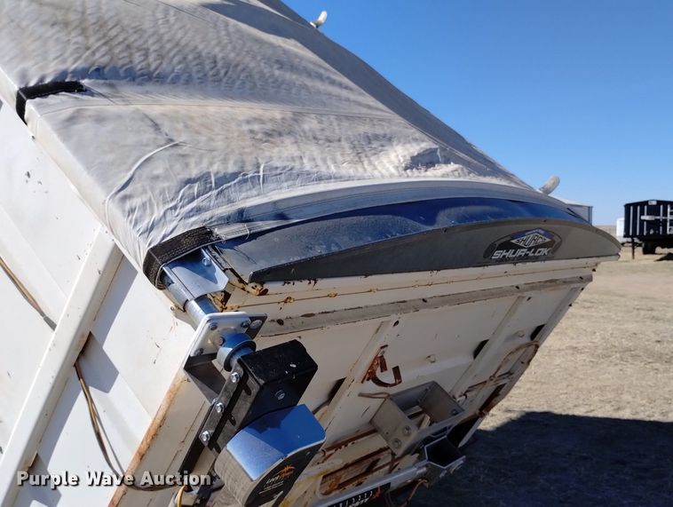 image for item DN6387 1972 Chevrolet C60  grain truck