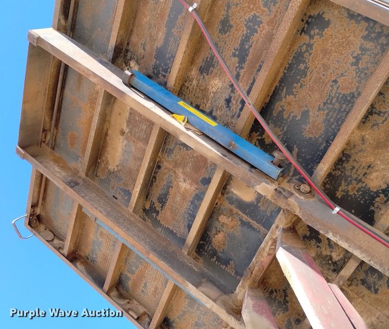 image for item DN6387 1972 Chevrolet C60  grain truck