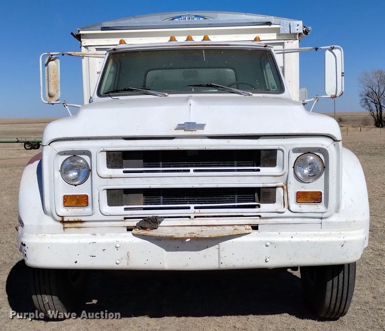 image for item DN6387 1972 Chevrolet C60  grain truck