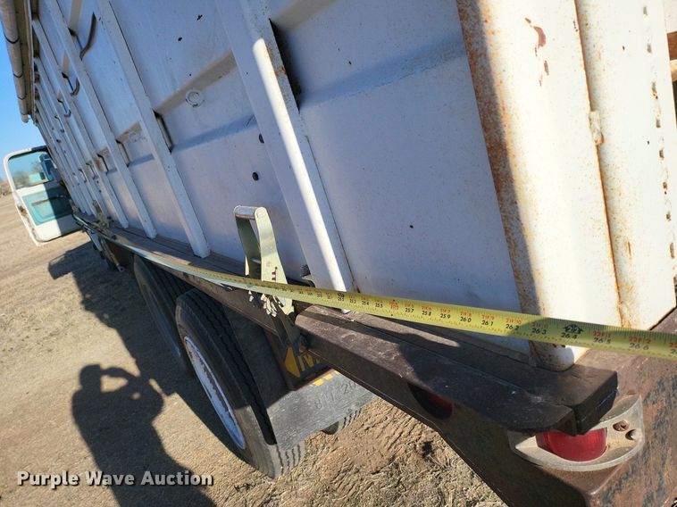 image for item DN6387 1972 Chevrolet C60  grain truck