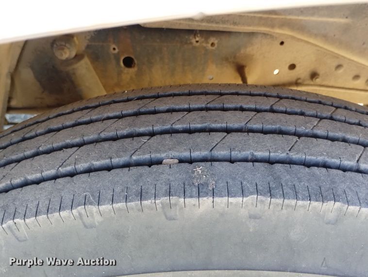 image for item DN6387 1972 Chevrolet C60  grain truck