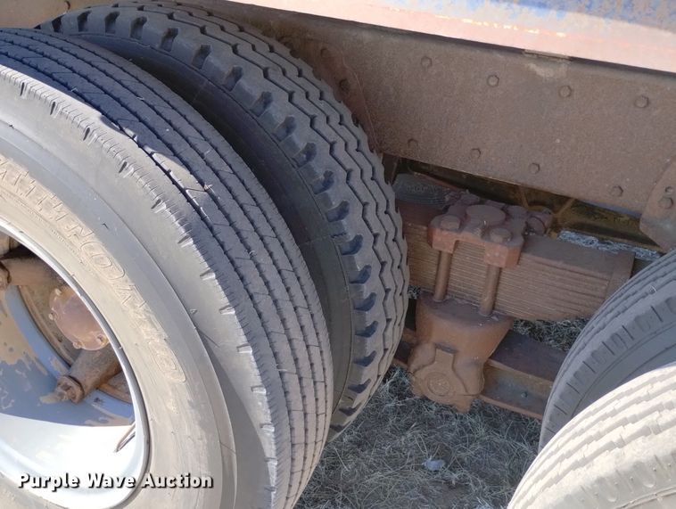 image for item DN6387 1972 Chevrolet C60  grain truck