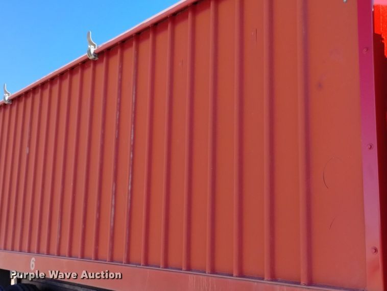 image for item DN6388 1991 Freightliner FLD120  grain truck