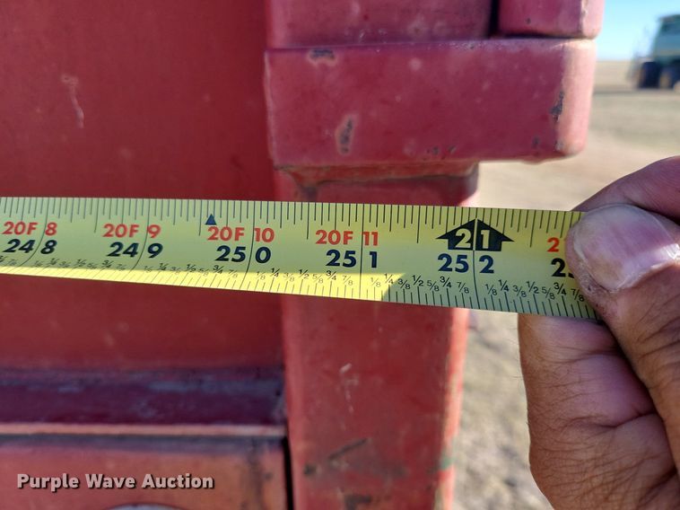 image for item DN6388 1991 Freightliner FLD120  grain truck