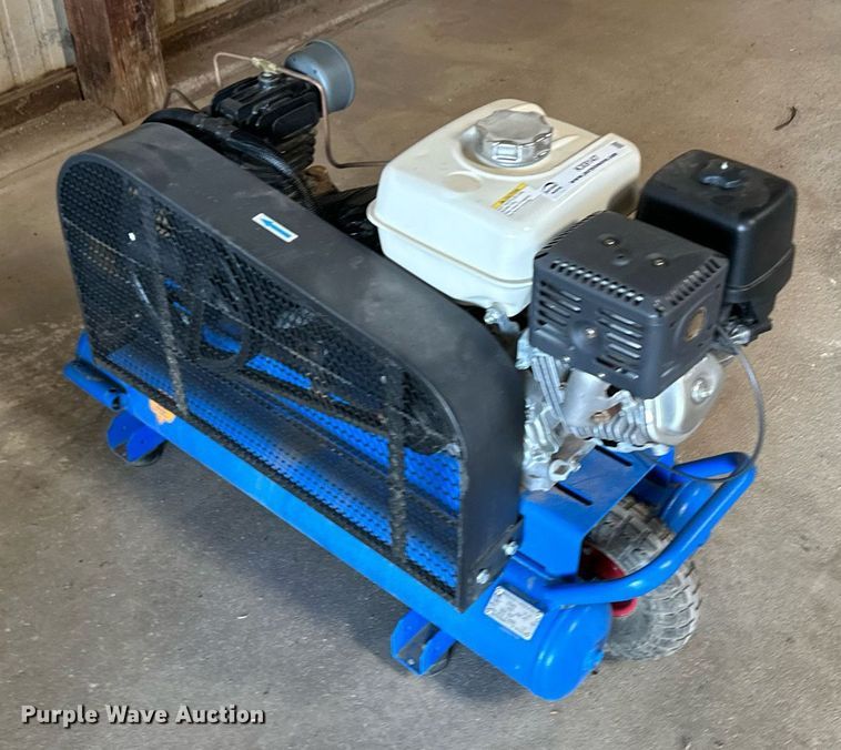 image for item KX9147 Puma PUK6008DG  air compressor