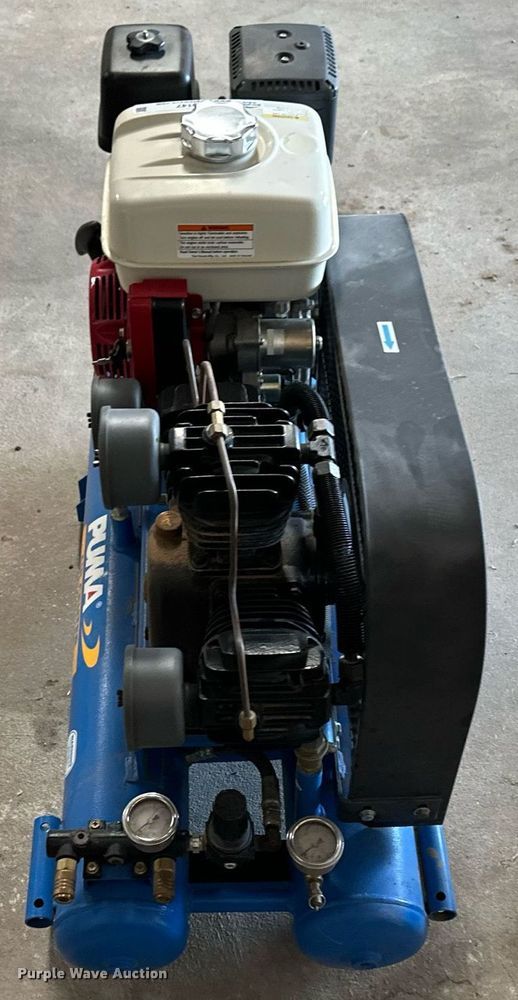 image for item KX9147 Puma PUK6008DG  air compressor