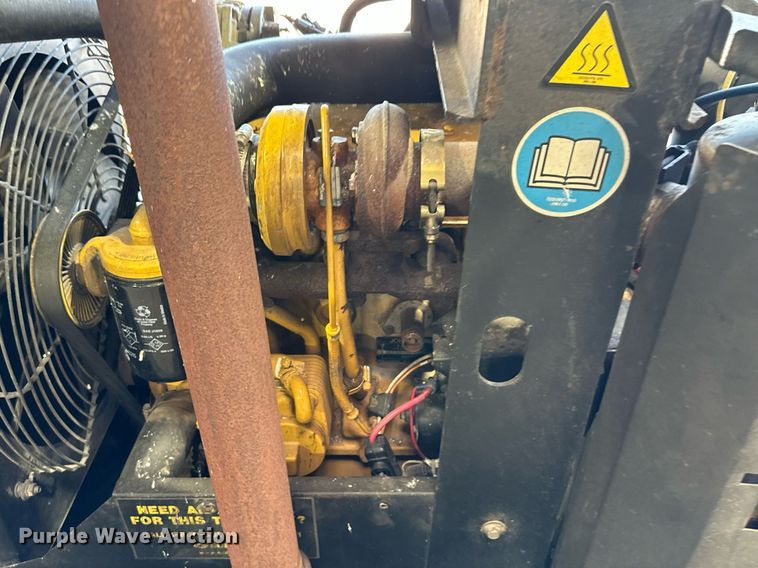 image for item KX9152 2012 Sullair 185  air compressor