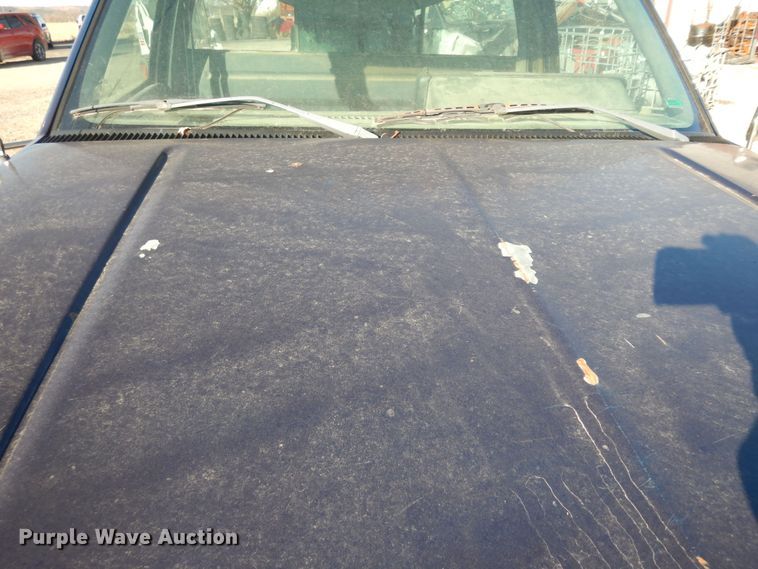 image for item DI6881 1993 Chevrolet K3500  tow truck