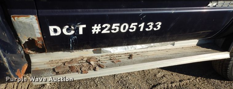 image for item DI6881 1993 Chevrolet K3500  tow truck