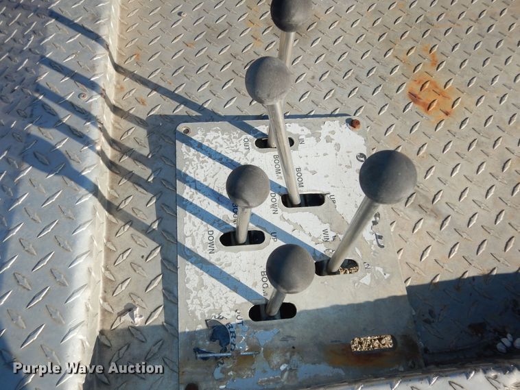 image for item DI6881 1993 Chevrolet K3500  tow truck