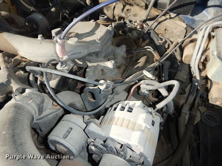 image for item DI6881 1993 Chevrolet K3500  tow truck