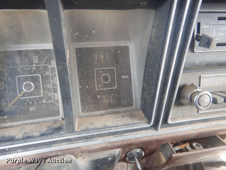 image for item DJ7028 1978 Ford F150  pickup truck