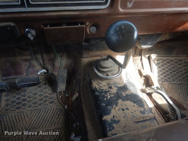 image for item DJ7028 1978 Ford F150  pickup truck