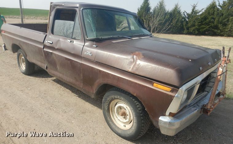 image for item DJ7028 1978 Ford F150  pickup truck