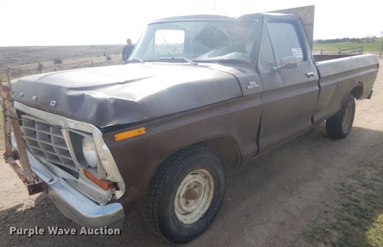 image for item DJ7028 1978 Ford F150  pickup truck
