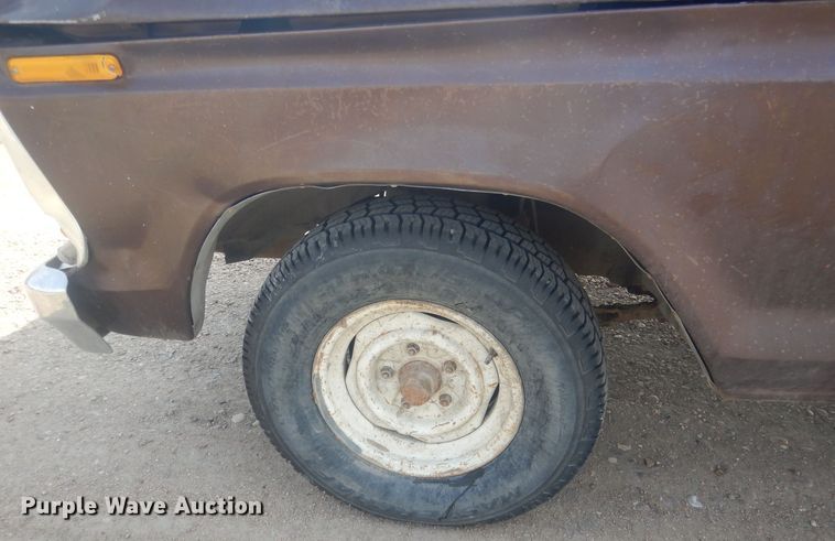 image for item DJ7028 1978 Ford F150  pickup truck