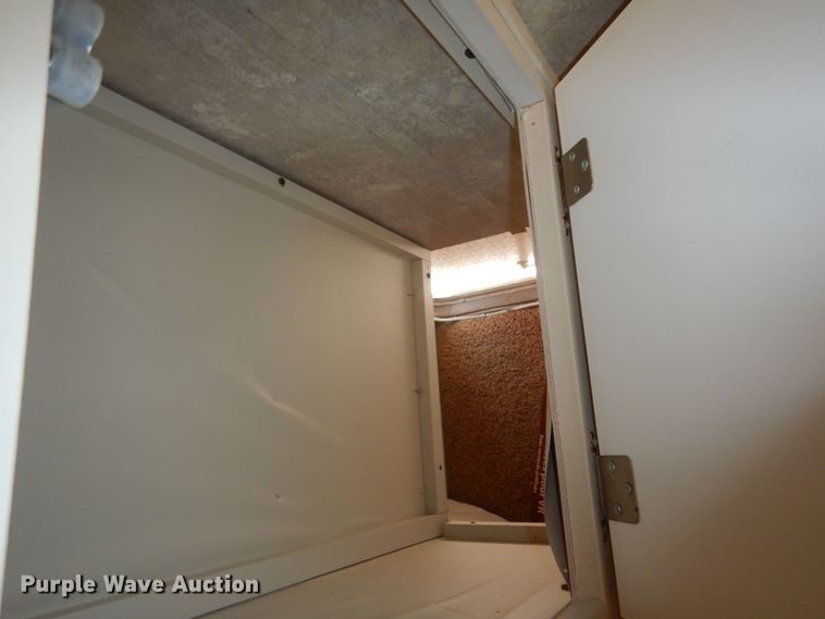 image for item DK1779 2005 Coachmen 27RLS  camper