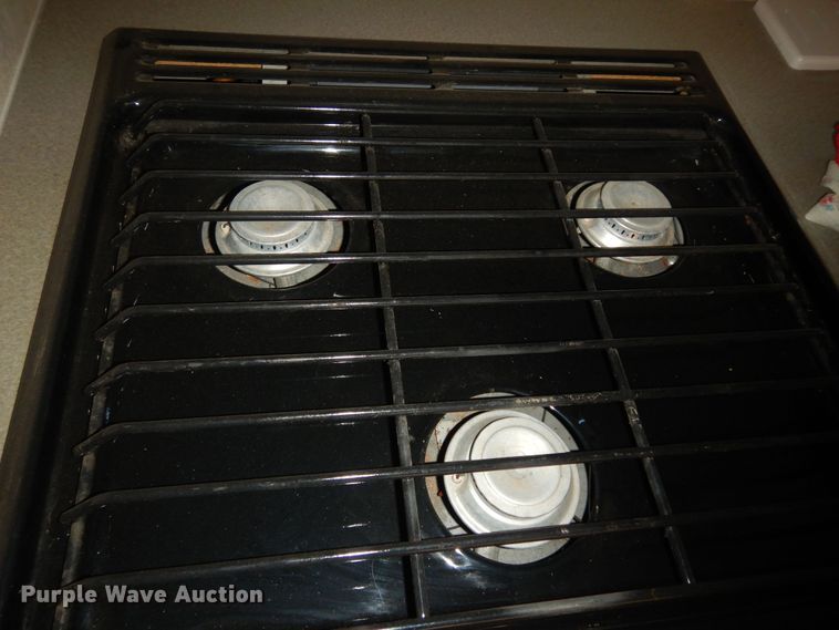 image for item DK1779 2005 Coachmen 27RLS  camper