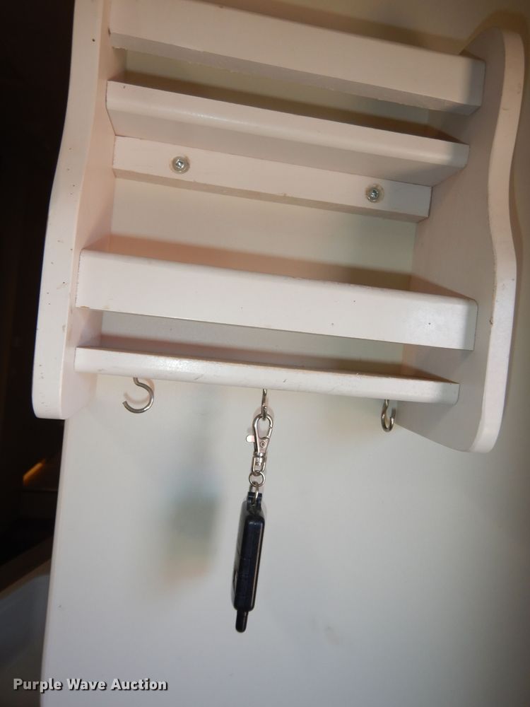 image for item DK1779 2005 Coachmen 27RLS  camper