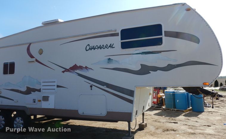 image for item DK1779 2005 Coachmen 27RLS  camper