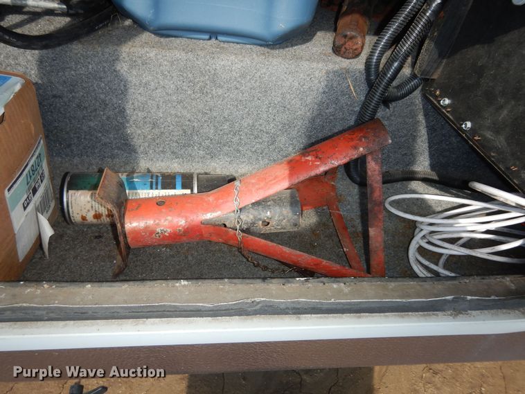 image for item DK1779 2005 Coachmen 27RLS  camper