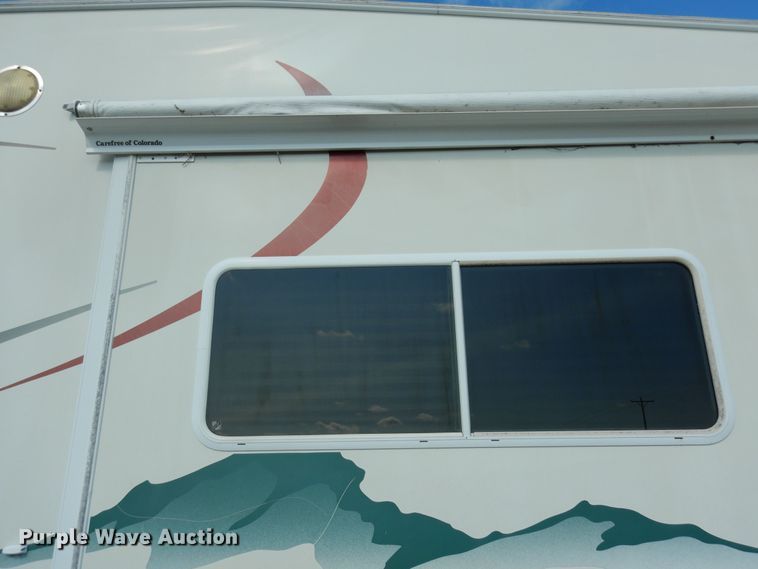 image for item DK1779 2005 Coachmen 27RLS  camper