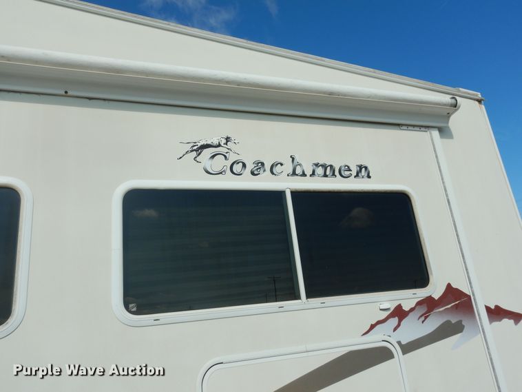 image for item DK1779 2005 Coachmen 27RLS  camper