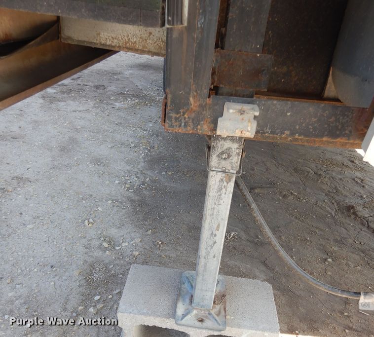 image for item DK1779 2005 Coachmen 27RLS  camper