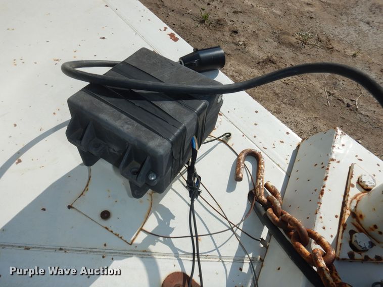 image for item DK1780 2002 W-W  enclosed cargo trailer